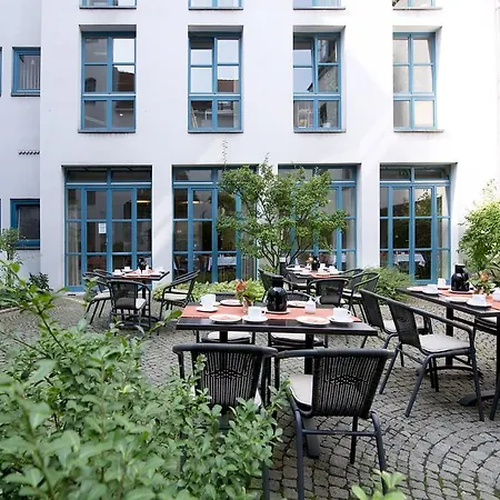 Hanns-lilje-haus Hotel 3*