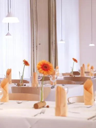 Hanns-lilje-haus Hotel 3*